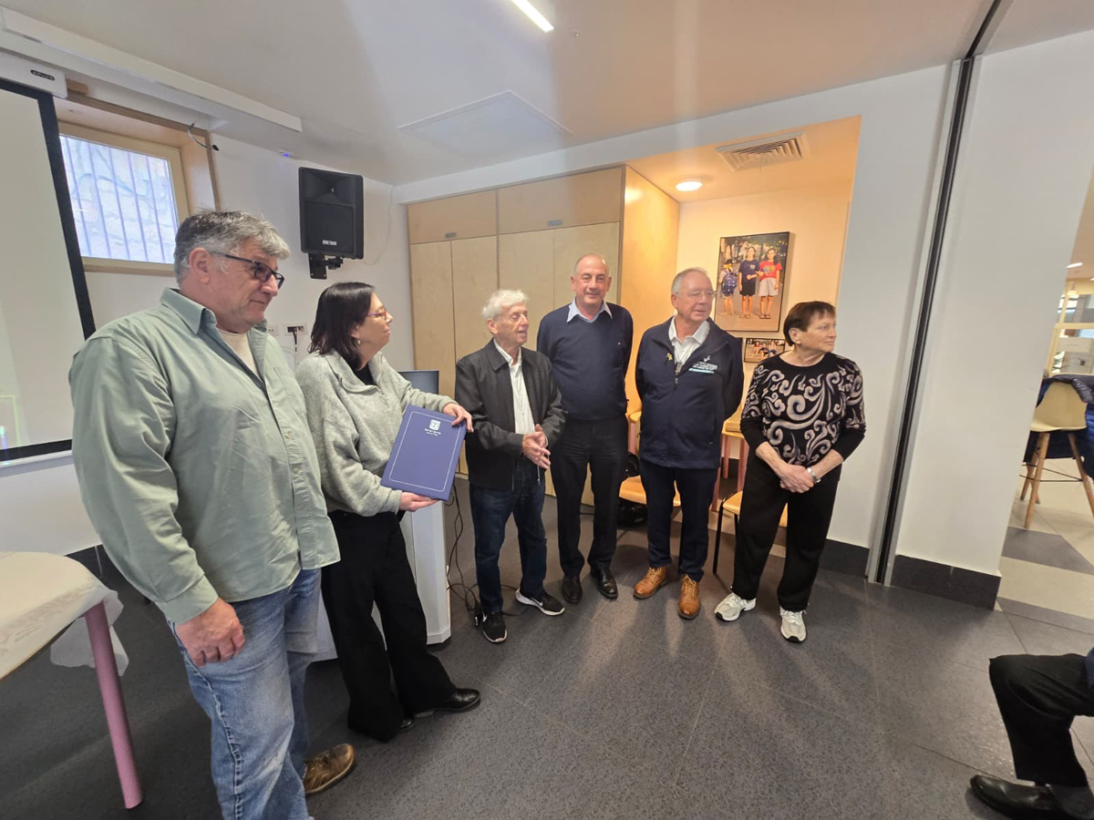 אירוע חנוכה והוקרה לקשרית ההגנה טובה גולדברג-בק ז"ל