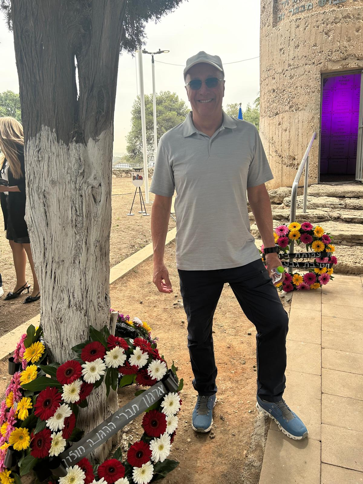 טקס זיכרון שנתי באנדרטת הפילבוקס בחולון