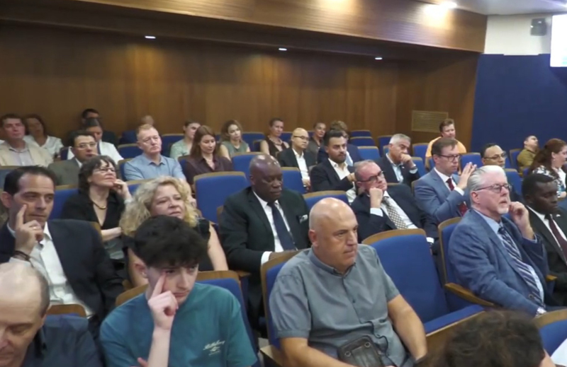 המאבק להקמת המדינה היהודית - אירוע בבית ההגנה לדיפלומטים זרים בישראל